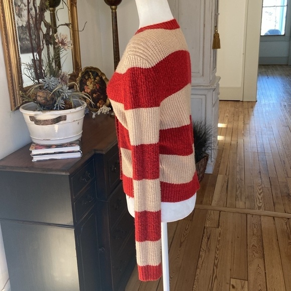 American Eagle red tan stripe cardigan!! Size Small - Picture 3 of 6
